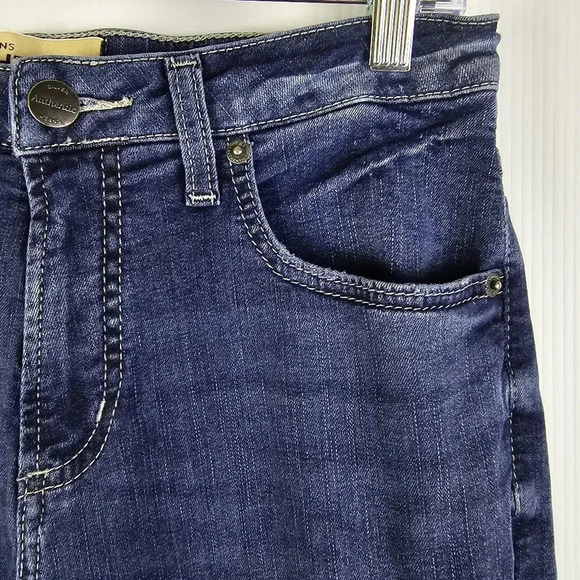 Silver Jeans Authentic Women's Dark Wash Curvy High Bootcut Stretchy Pockets S 8 - Picture 9 of 14